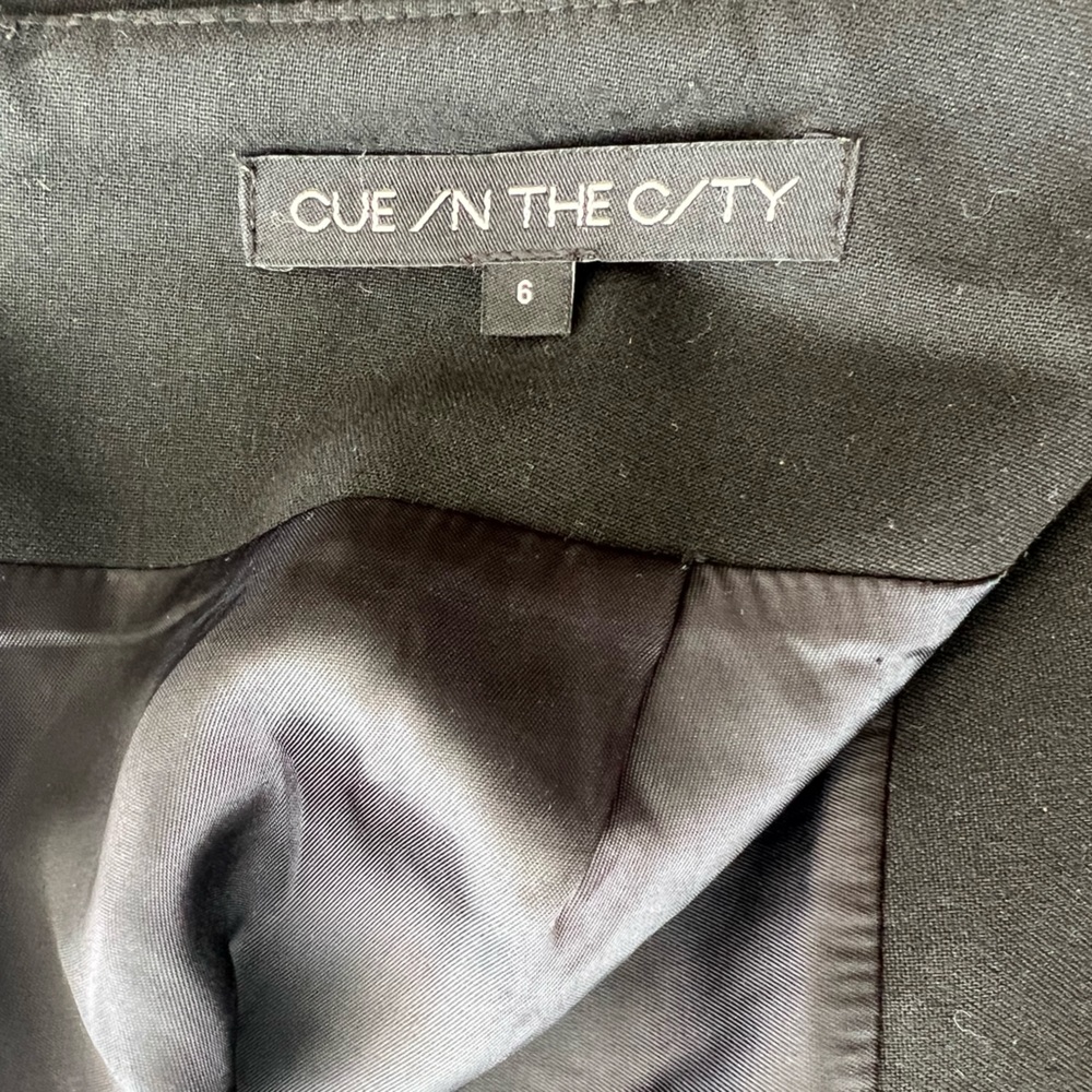 CUE IN THE CITY | Pencil Skirt Black 6 - Picture 2 of 6
